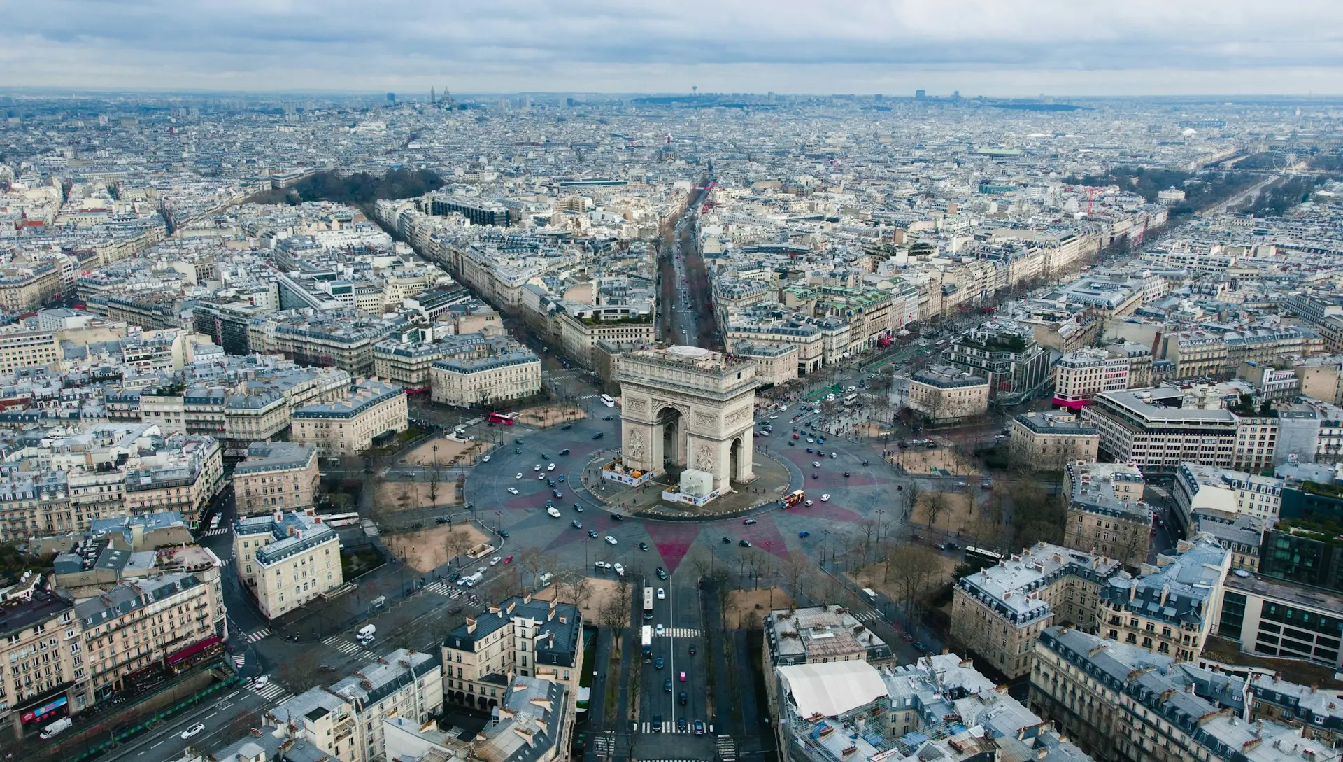 Comment financer un investissement locatif à Paris en 2026 avec un courtier crédit immobilier ?